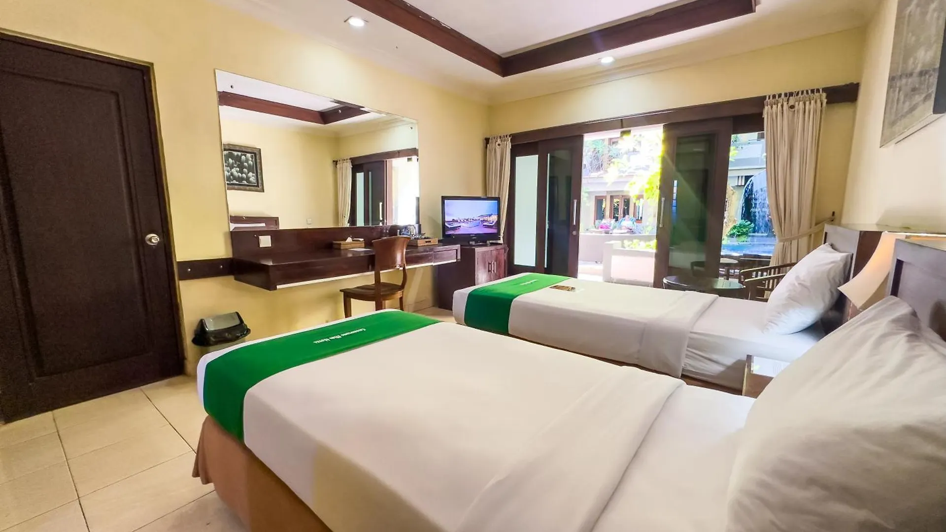 Champlung Mas Hotel Legian 4*,  Indonesië