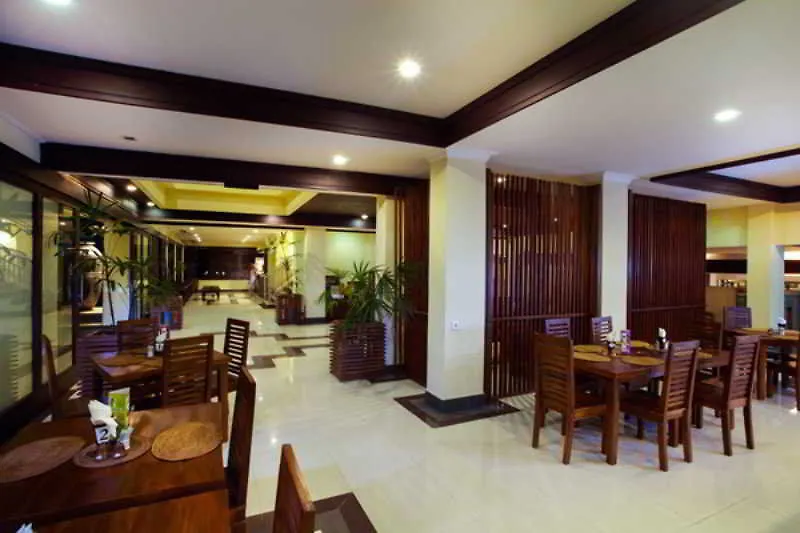 ****  Champlung Mas Hotel Legian Indonesia